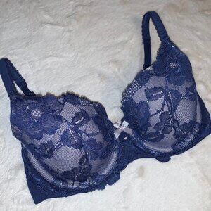 32DD Victoria’s Secret body by Victoria lined Demi bra